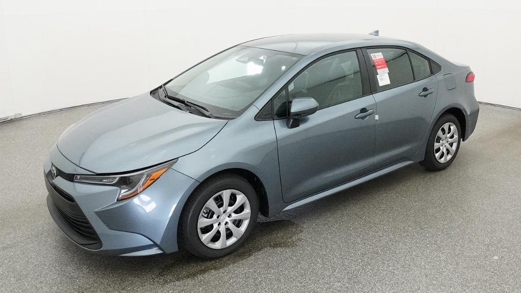 2026 Toyota Corolla LE CVT's photo