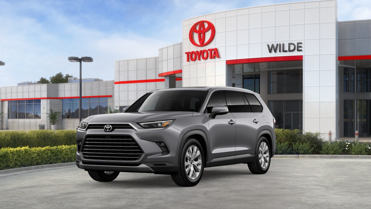2026 Toyota Grand Highlander Limited photo 2