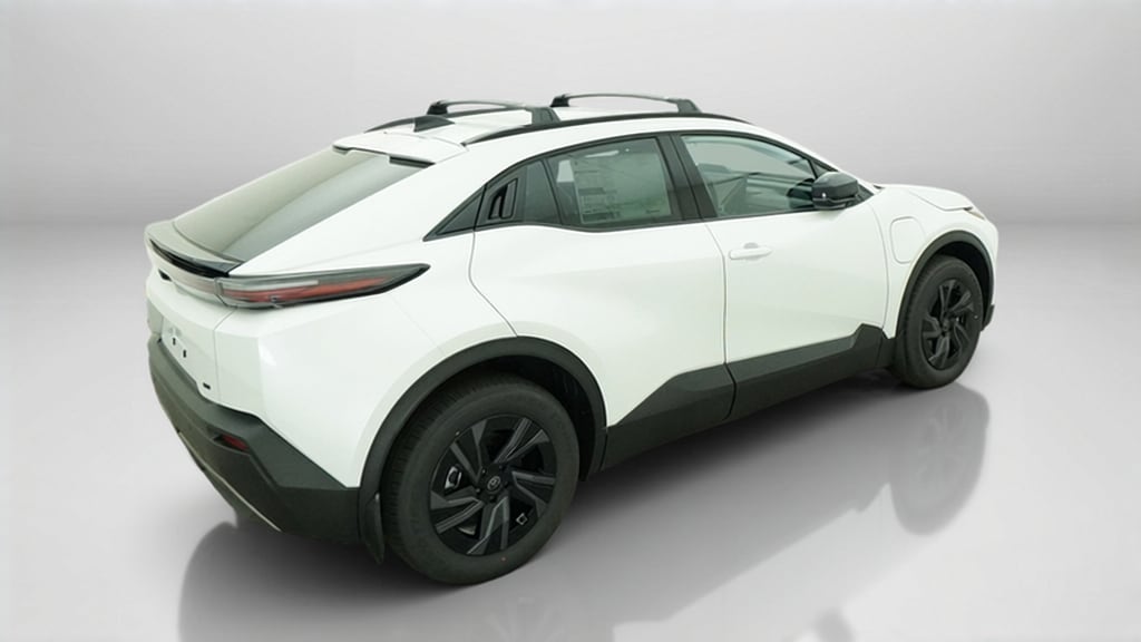 2026 Toyota C-HR SE - Photo 43