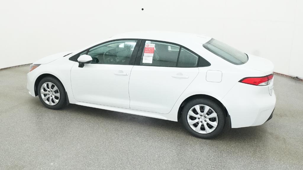 2026 Toyota Corolla LE - Photo 39