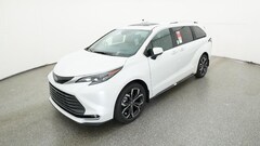 2025 Toyota Sienna Platinum 7 PASSENGER