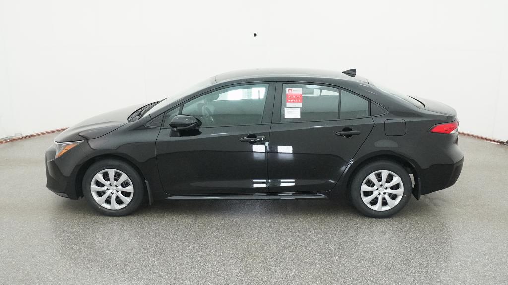 2026 Toyota Corolla LE photo 13