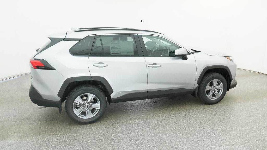 New 2025 Toyota RAV4 Hybrid XLE SUV