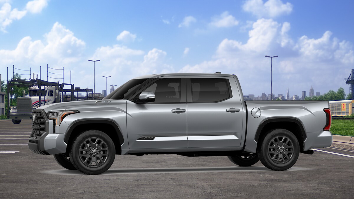 2026 Toyota Tundra Platinum photo 3