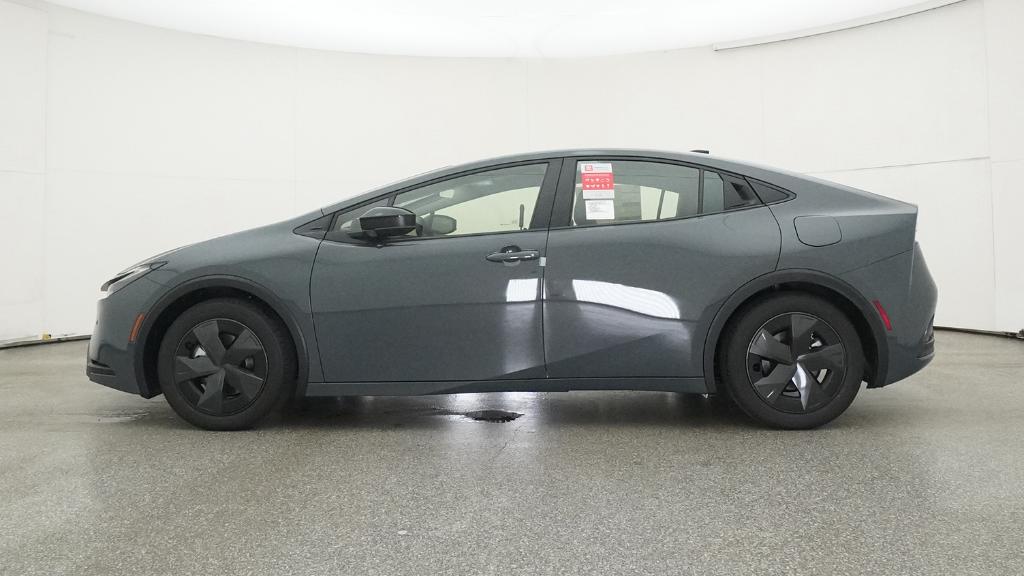 2026 Toyota Prius Plug-in Hybrid SE - Photo 36