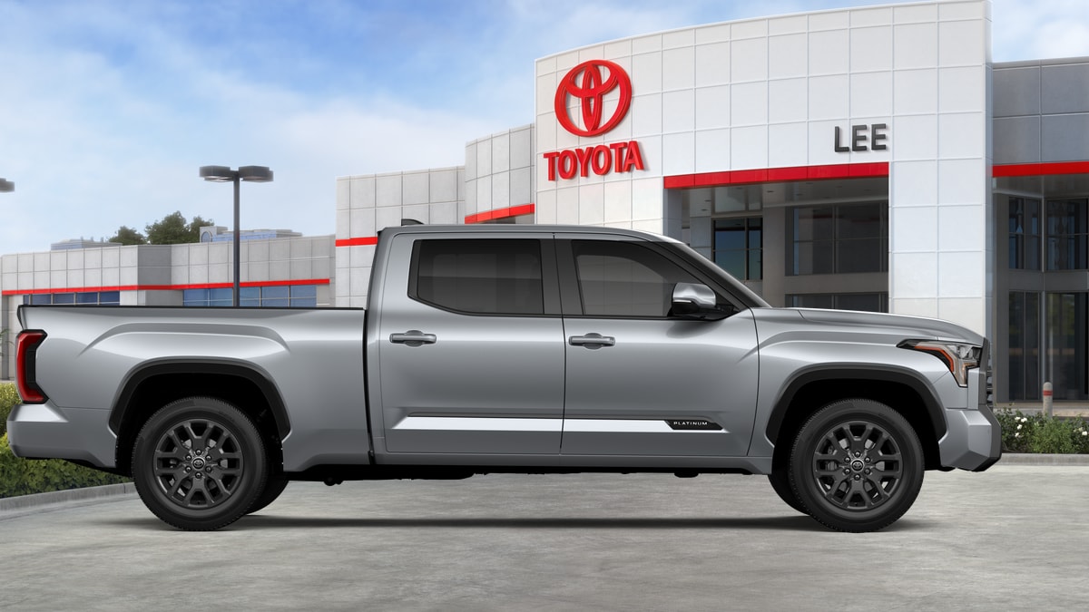 2026 Toyota Tundra Platinum - Photo 25