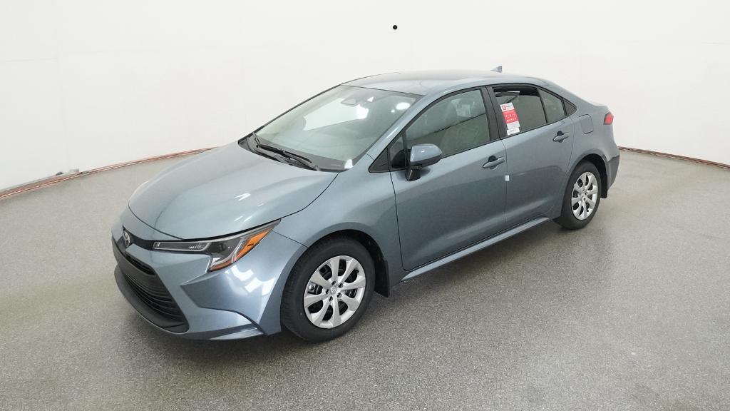 2026 Toyota Corolla LE's photo