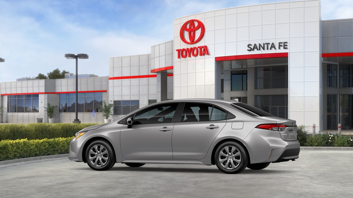 2026 Toyota Corolla LE - Photo 21