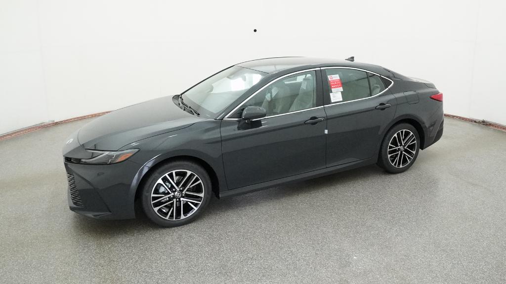 2026 Toyota Camry XLE photo 3