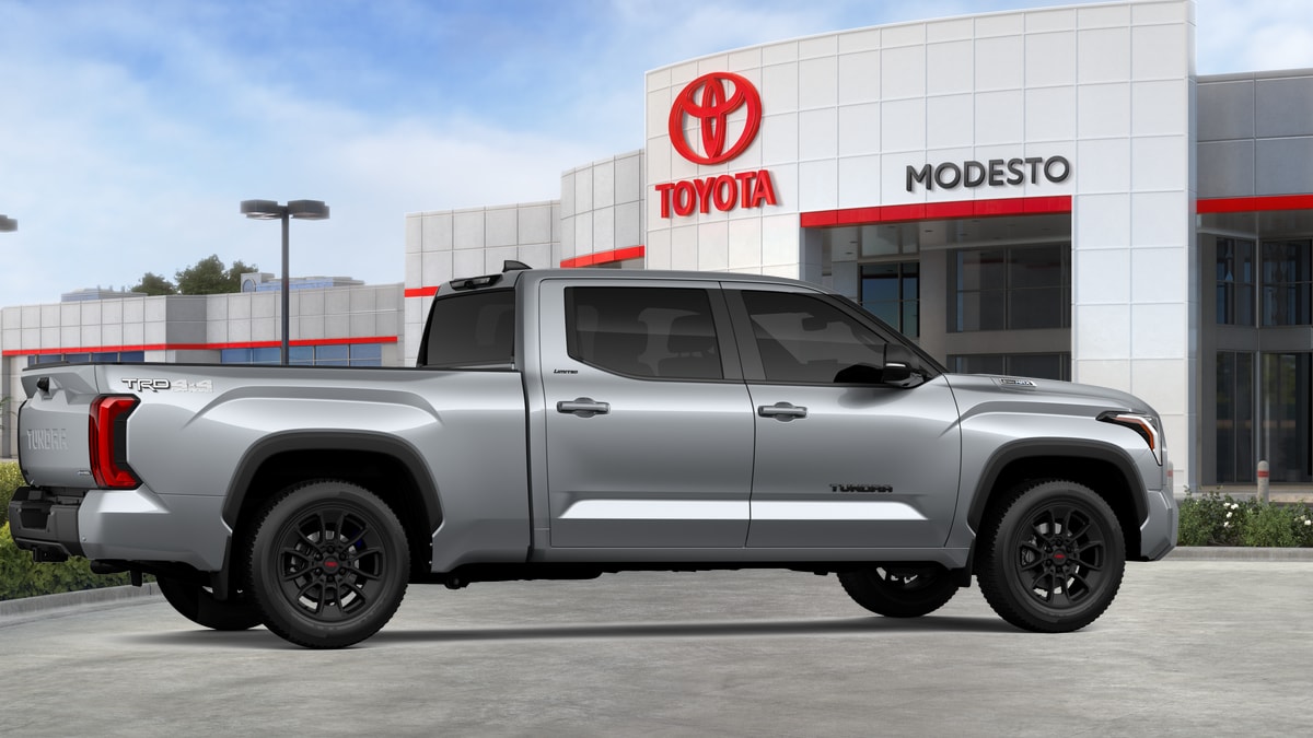 2025 Toyota Tundra Limited - Photo 41