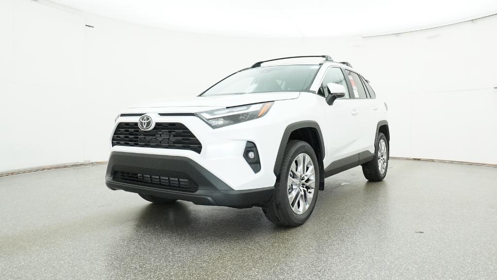 2025 Toyota RAV4 XLE Premium photo 3
