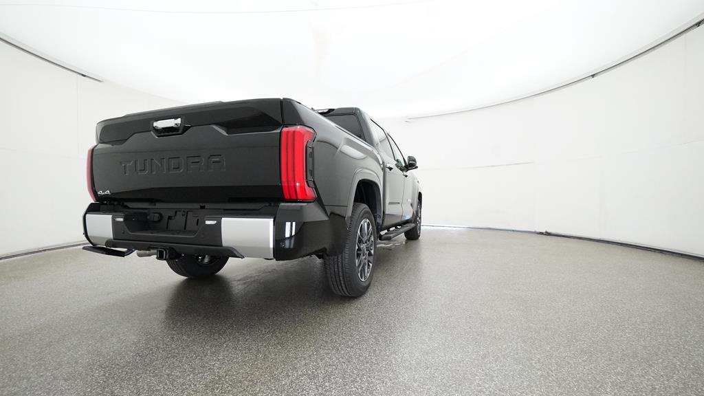 2025 Toyota Tundra Limited - Photo 10