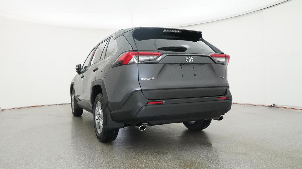 2025 Toyota RAV4 XLE photo 2