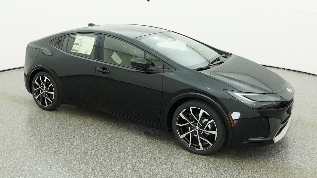 2026 Toyota Prius Plug-in Hybrid XSE - Photo 17