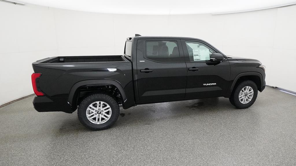 2025 Toyota Tundra SR5 - Photo 31
