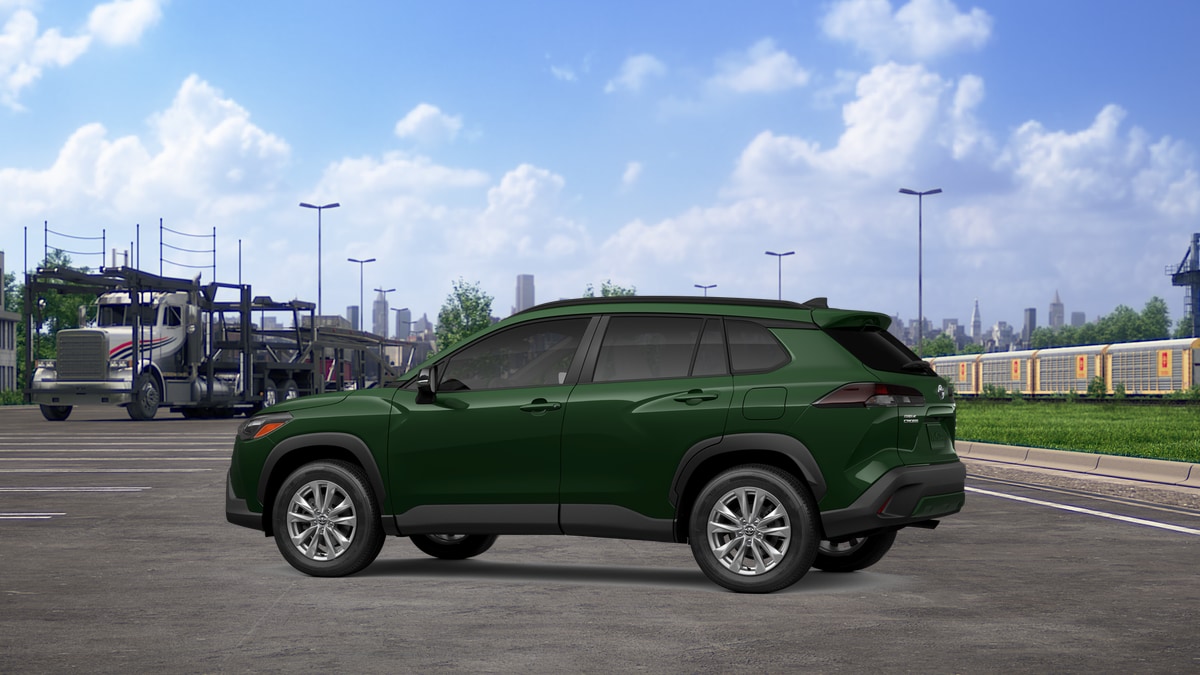 2026 Toyota Corolla Cross LE - Photo 6