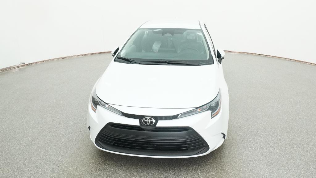 2026 Toyota Corolla LE photo 4