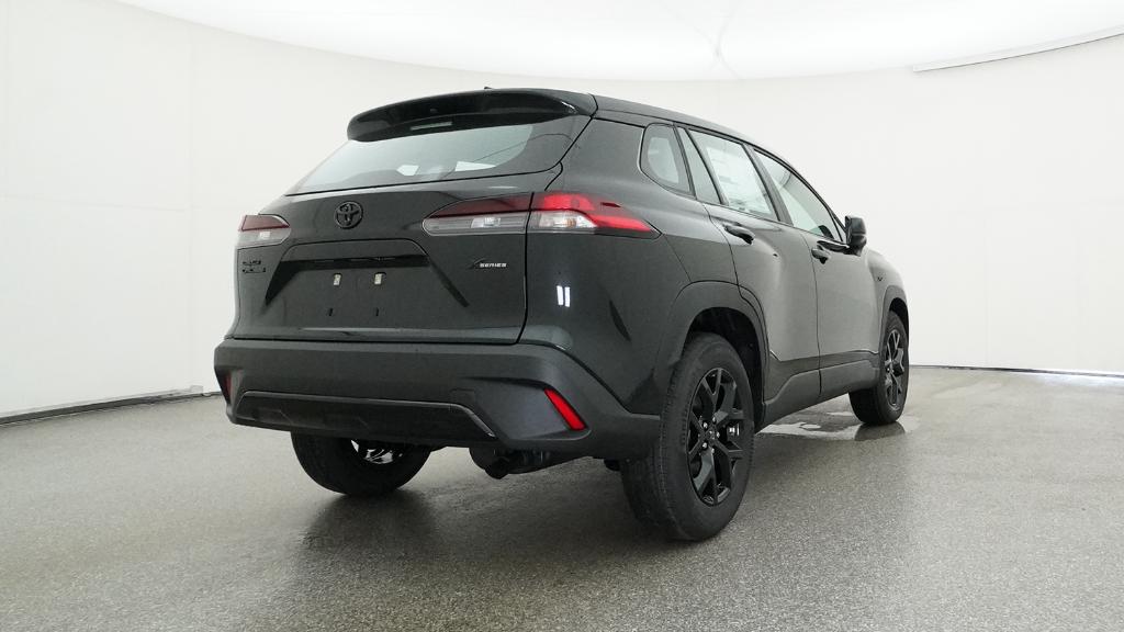 2026 Toyota Corolla Cross L photo 4