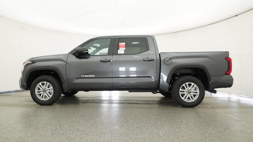 2026 Toyota Tundra SR5 - Photo 21