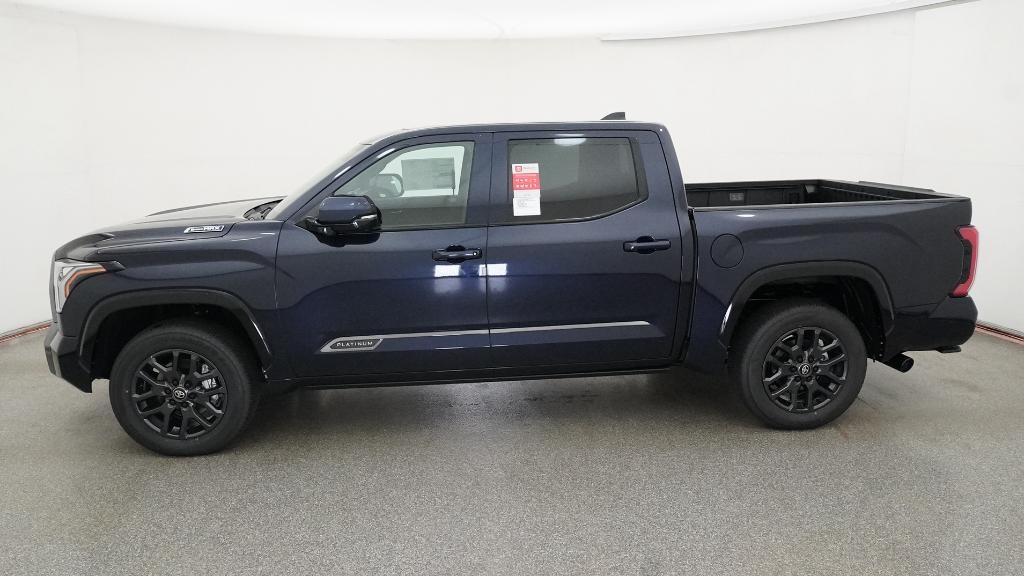New 2026 Toyota Tundra i-FORCE MAX Platinum PLATINUM CREWMAX 5.5