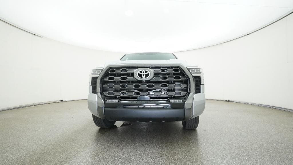 2025 Toyota Tundra Platinum - Photo 6