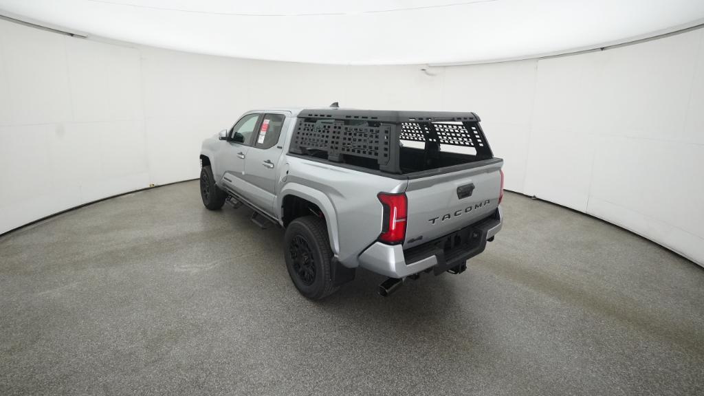 2025 Toyota Tacoma SR5 - Photo 38