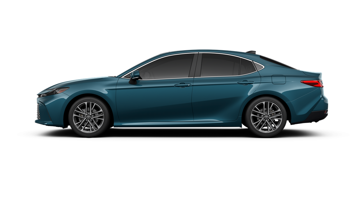 2026 Toyota Camry XLE's photo