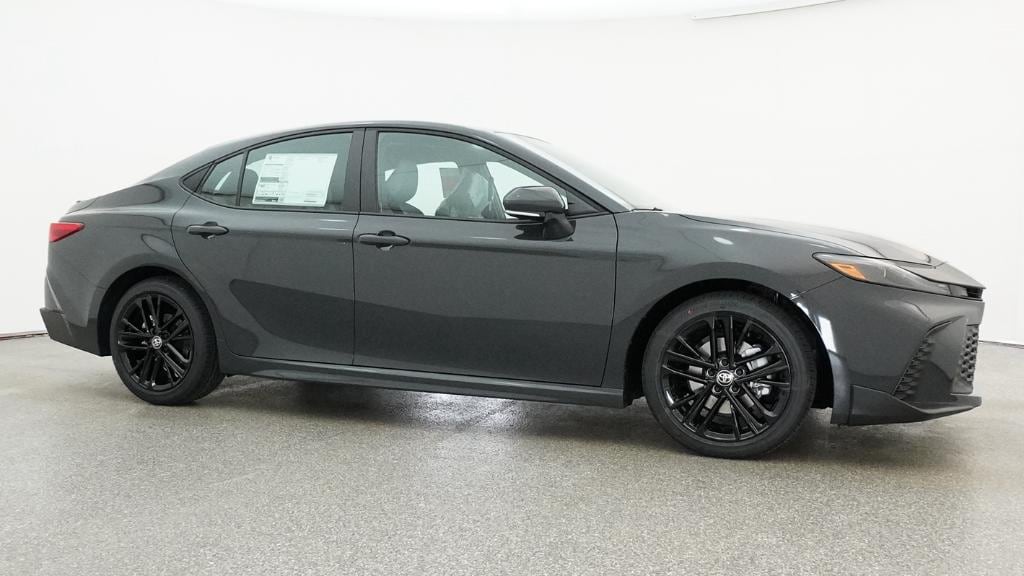 Used 2026 Toyota Camry SE Sedan