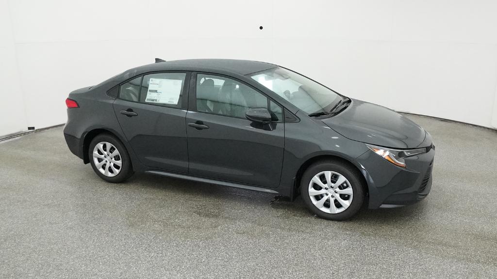 2026 Toyota Corolla LE photo 4