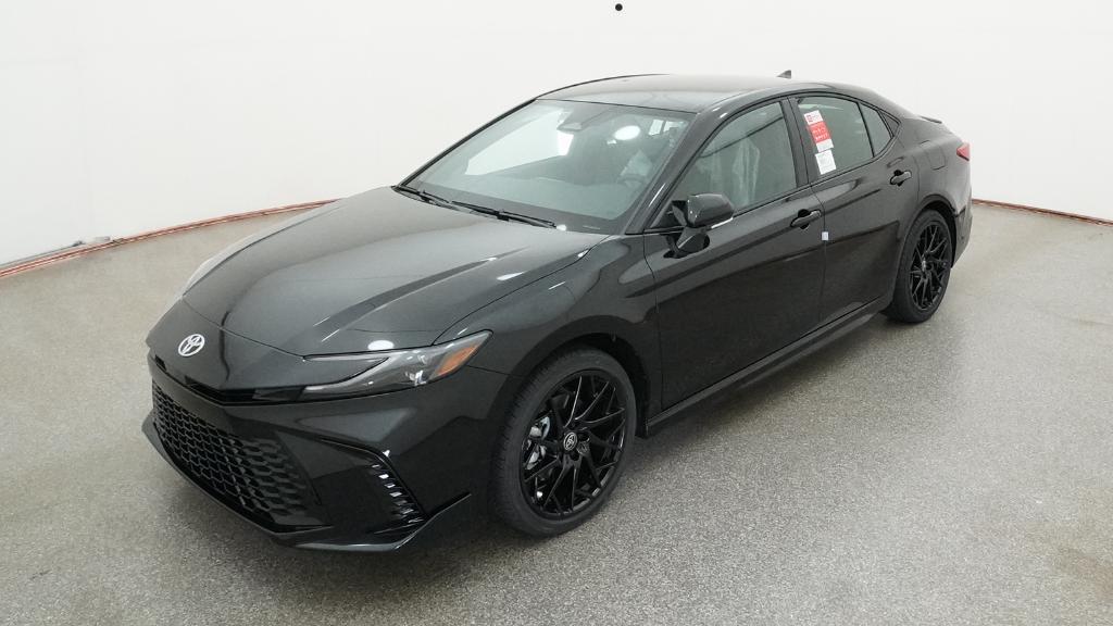 2026 Toyota Camry XSE Hybrid's photo