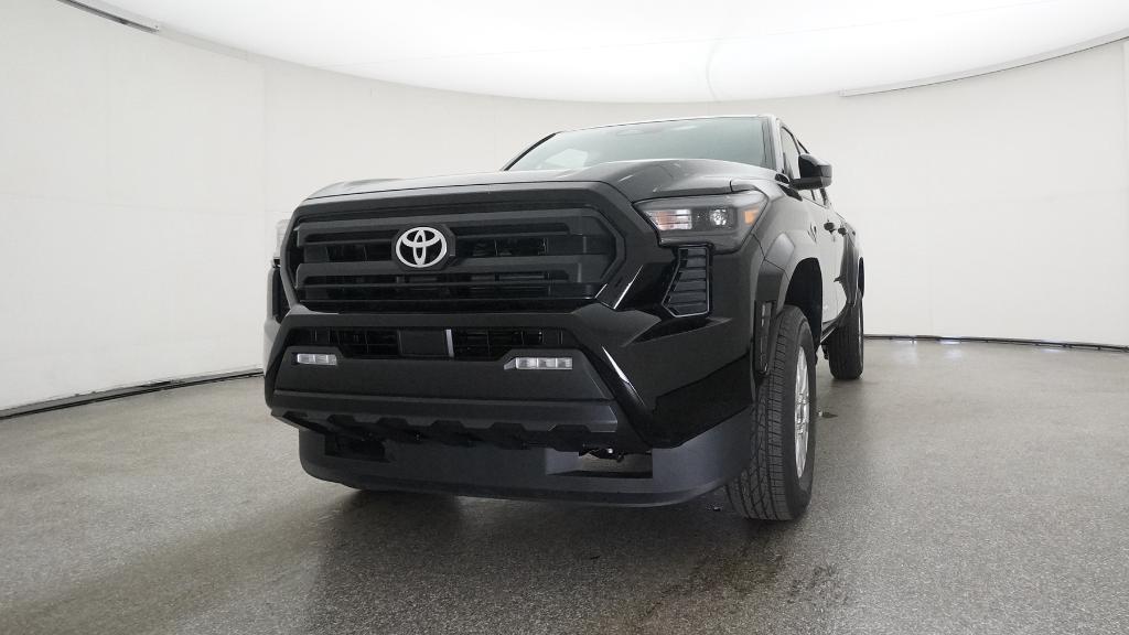 2025 Toyota Tacoma SR5 photo 2