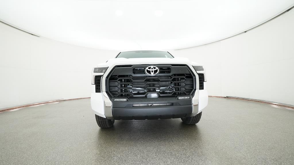 2025 Toyota Tundra SR5 - Photo 27