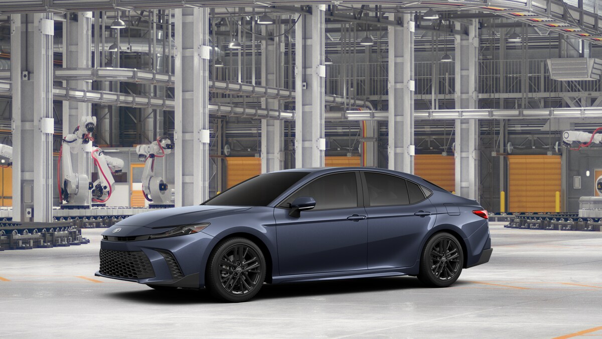 2026 Toyota Camry SE photo 2