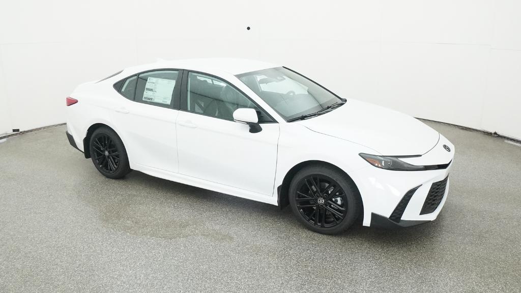 2026 Toyota Camry SE photo 2