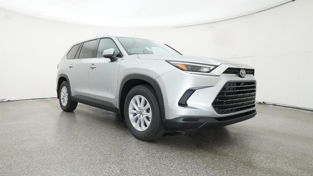 2026 Toyota Grand Highlander XLE photo 4