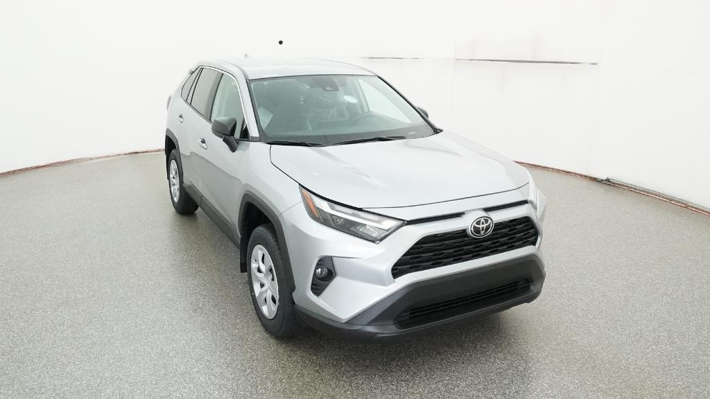 2025 Toyota RAV4 LE photo 3