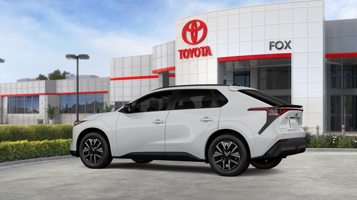 2026 Toyota bZ XLE - Photo 34