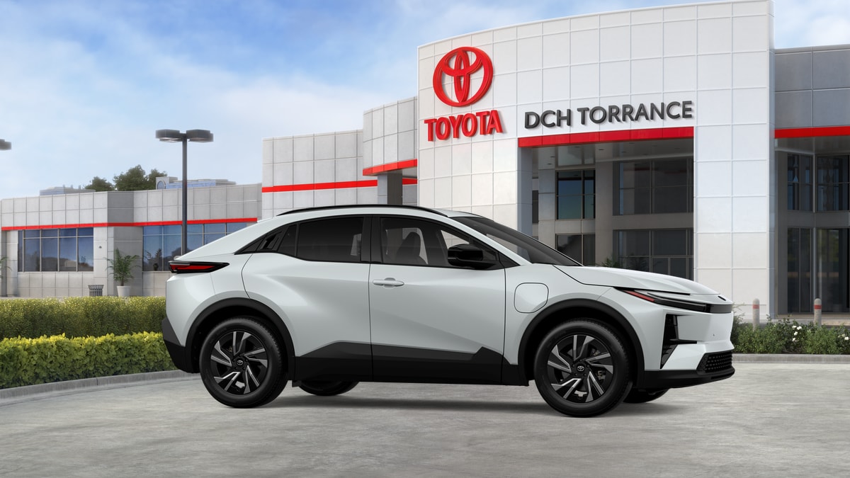 2026 Toyota C-HR SE - Photo 41