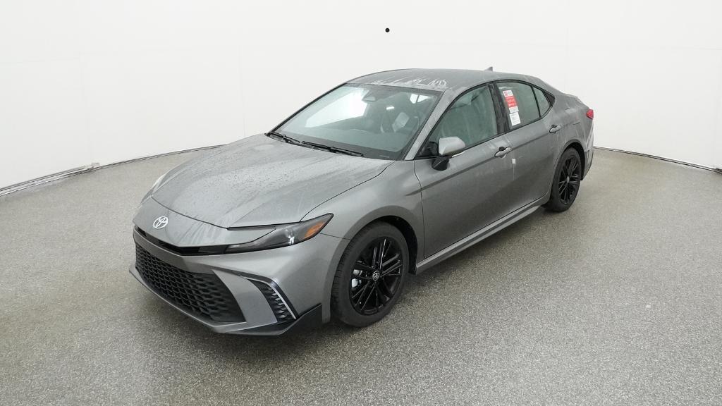 2026 Toyota Camry SE's photo