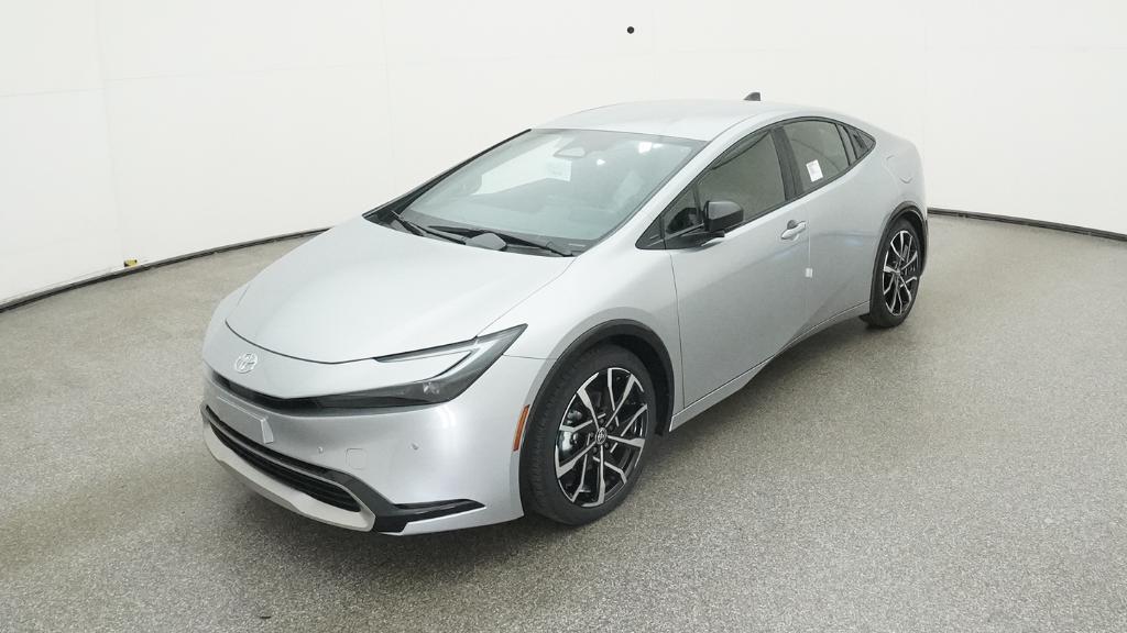 2026 Toyota Prius XSE's photo