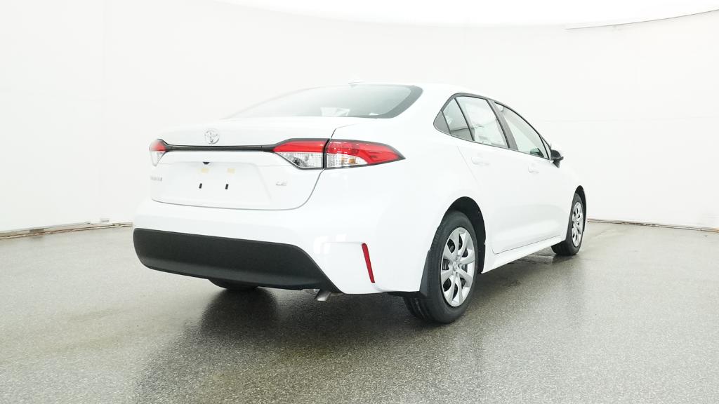 2026 Toyota Corolla LE photo 3