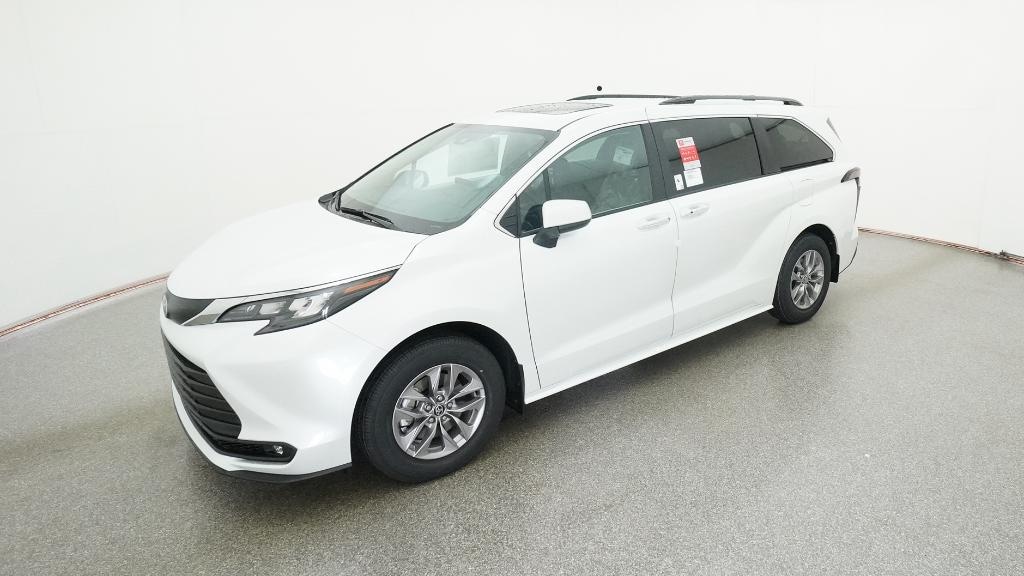 New 2025 Toyota Sienna XLE Van Passenger Van