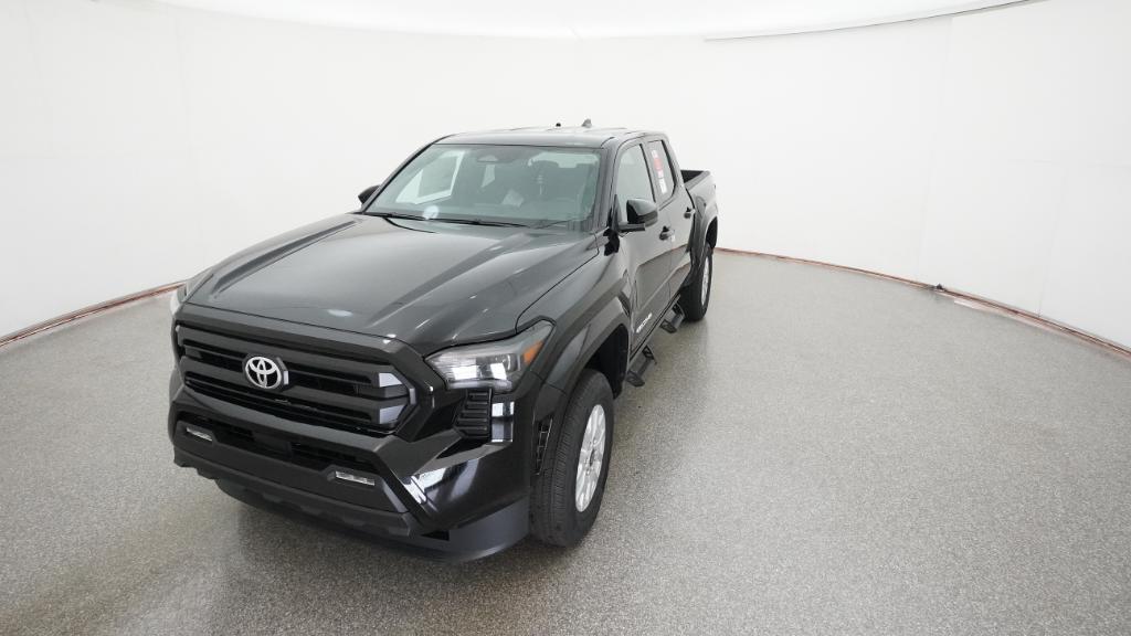 2025 Toyota Tacoma SR5 Double Cab photo 3