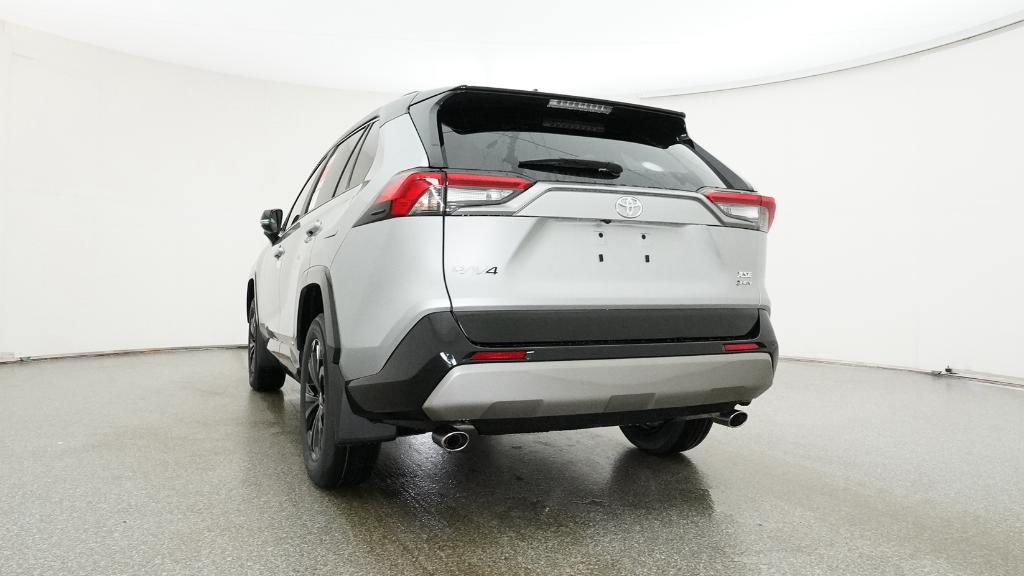 2025 Toyota RAV4 Hybrid XSE photo 3