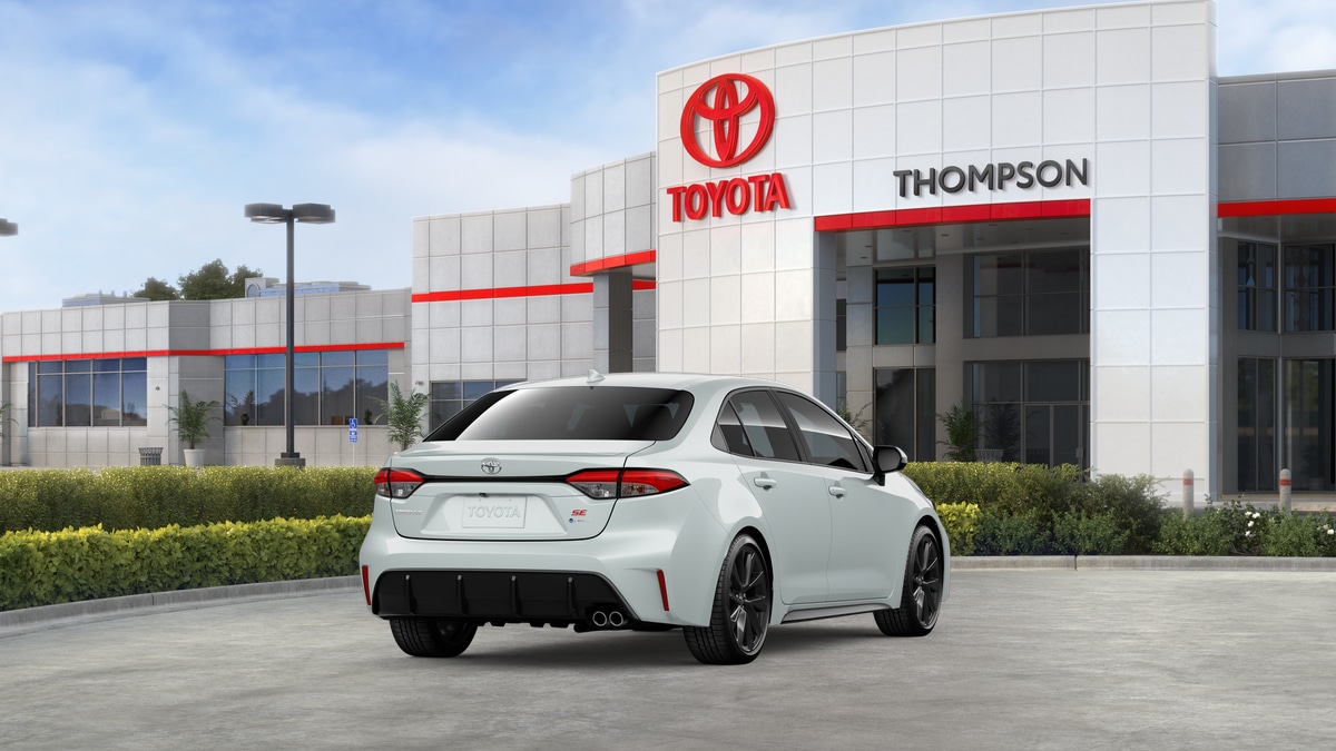 2026 Toyota Corolla SE - Photo 9