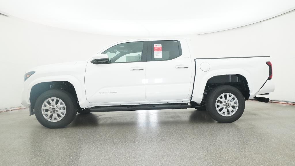 2025 Toyota Tacoma SR5 Double Cab photo 4