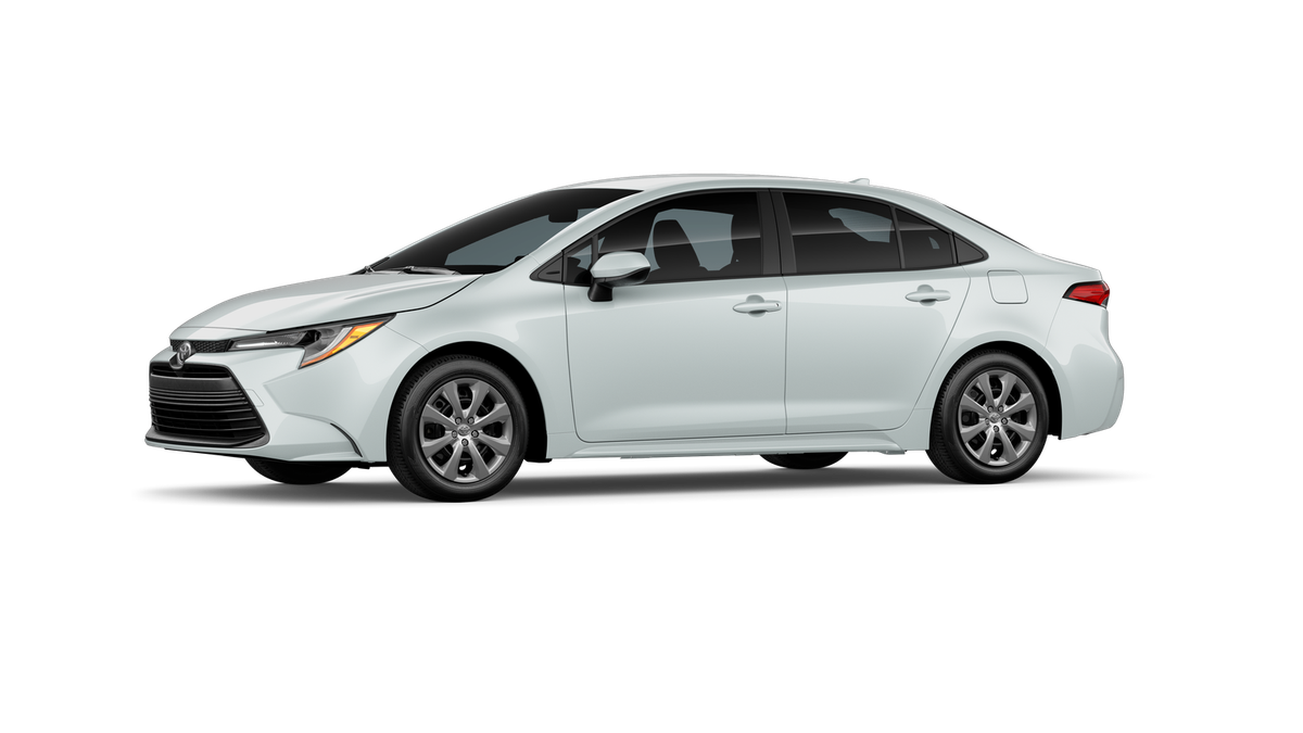 2026 Toyota Corolla LE photo 4