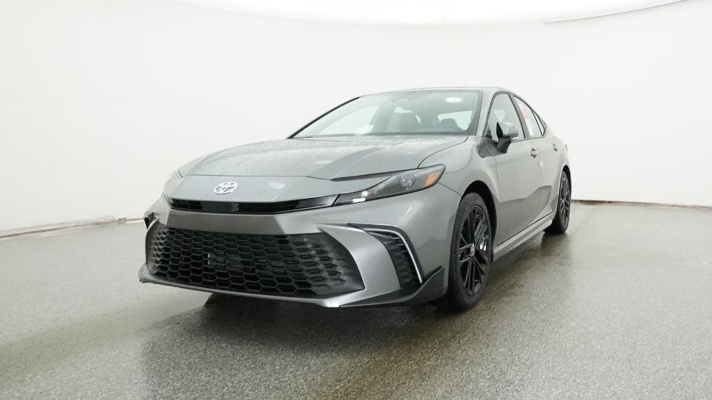 2026 Toyota Camry SE photo 4