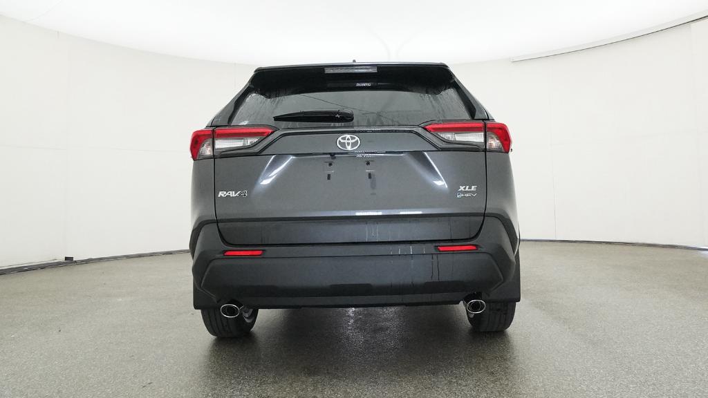 2025 Toyota RAV4 Hybrid XLE photo 3