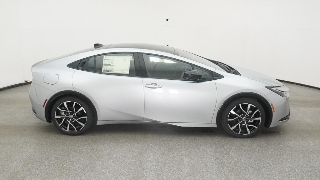 New 2025 Toyota Prius Plug-in Hybrid XSE PLUG-IN HYBRID